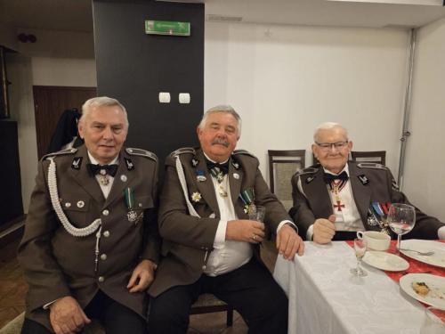 batch WhatsApp-Image-2025-12-18-at-10.49.06